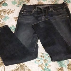American Eagle Dark wash Jean's